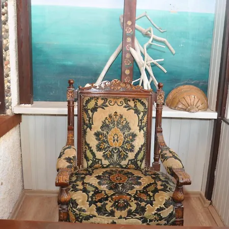 La Casa Carina 3*