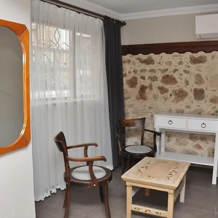 La Casa Carina Hotel 3*