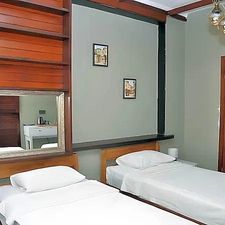 La Casa Carina 3*