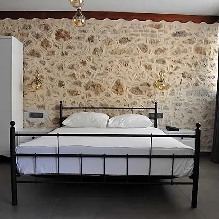 La Casa Carina Hotel 3*