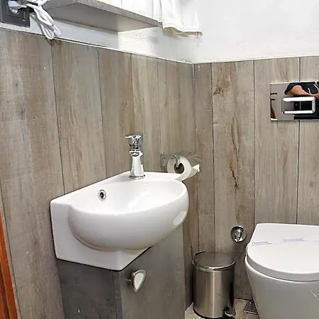 La Casa Carina 3*