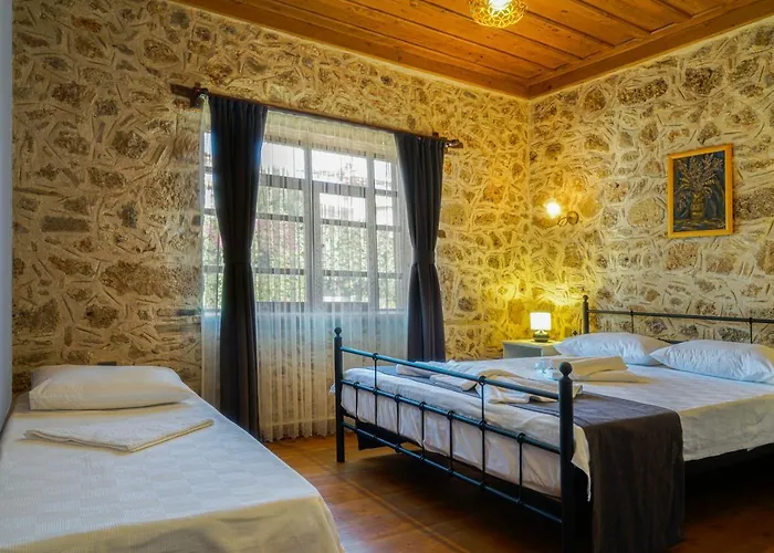 Отель La Casa Carina